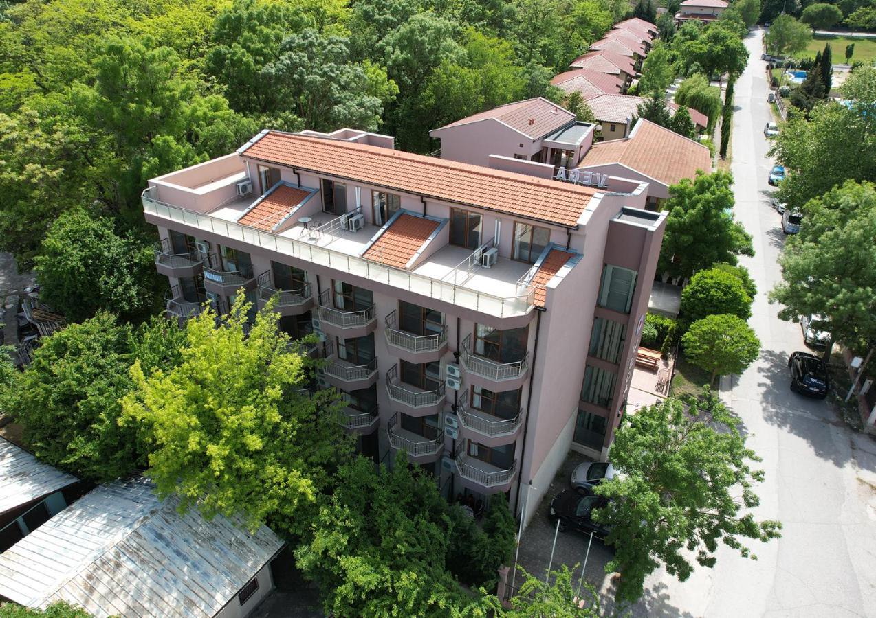 Hotel Vega Kranevo Exterior photo